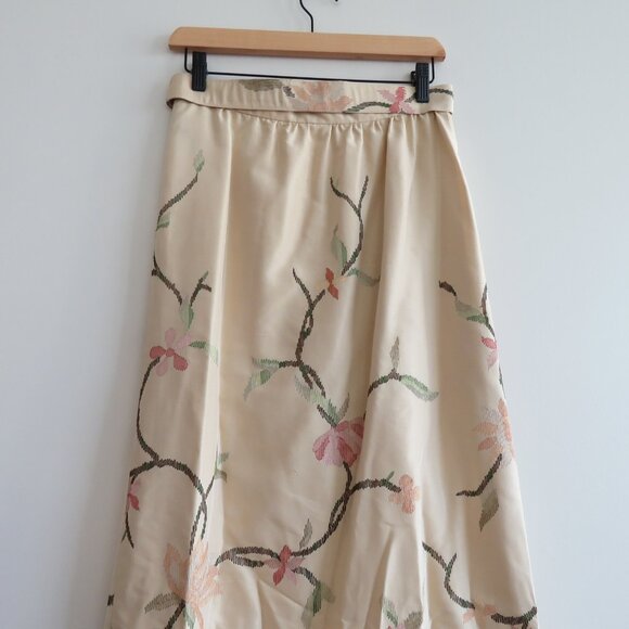 VINTAGE OSCAR DE LA RENTA Tafetta Floral Embroidered Maxi Skirt Wedding - US 4 - Picture 6 of 15